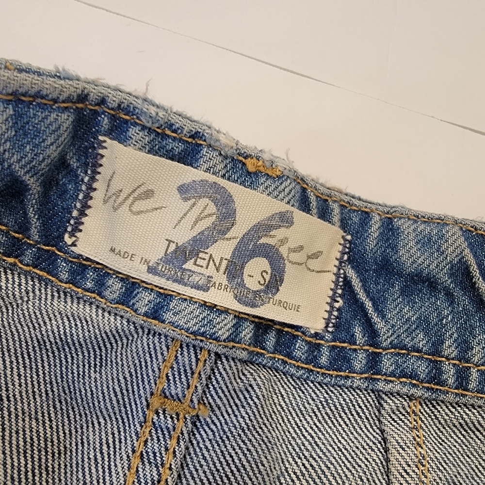 Free People Marion High Waisted Patch Back Pocket Jeans Size 26 NEW! - Picture 10 of 16
